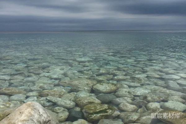 高清摄影 石滩上的宁静海景