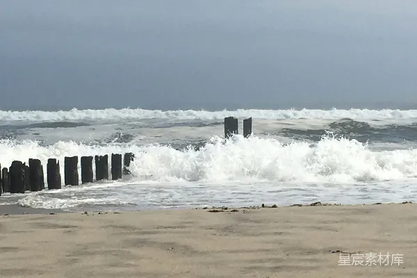 高清摄影 沙滩上的海浪