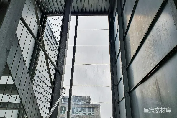 高清摄影 现代建筑中的天井视角
