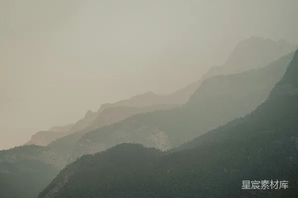 高清摄影 朦胧山峦
