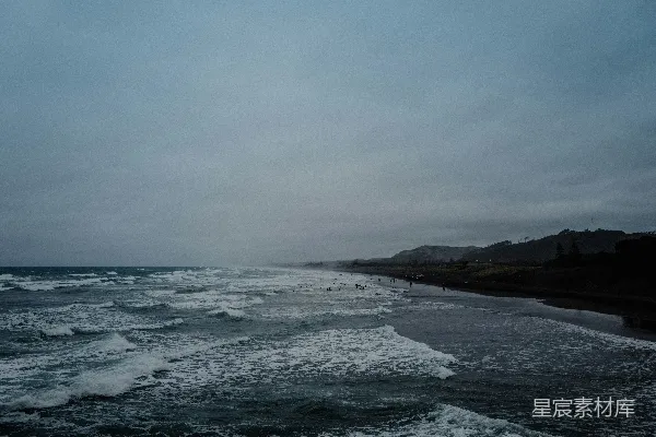 高清摄影 阴郁海岸线