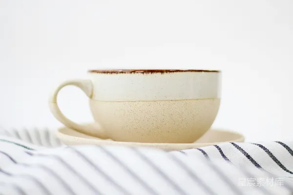 高清摄影 简约咖啡杯