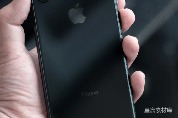 高清摄影 手持黑色iPhone X