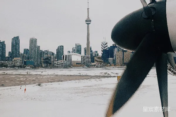 高清摄影 冬日多伦多：雪地与天际线的邂逅