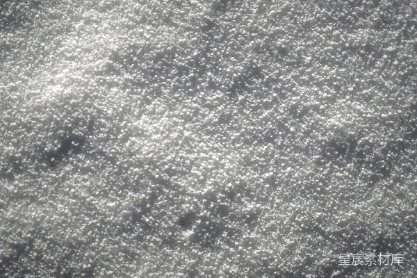 高清摄影 雪地上的阳光闪烁