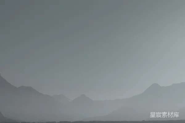 高清摄影 雾中山峦