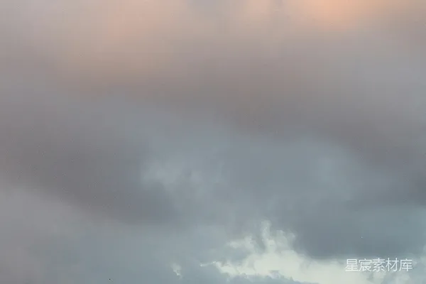 高清摄影 夕阳下的城市与云海
