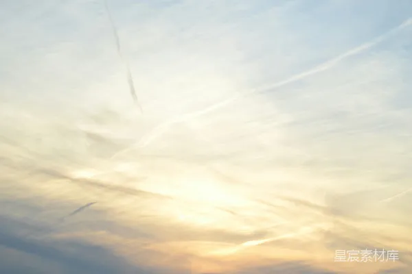 高清摄影 夕阳下的云层
