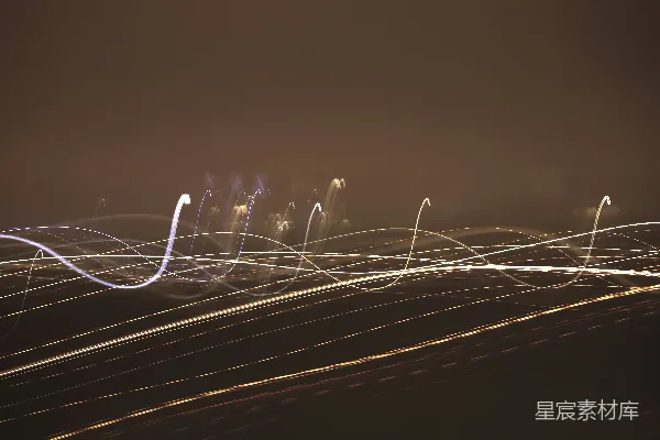 高清摄影 夜空中的光绘