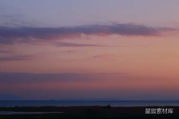 高清摄影 黄昏的宁静湖景