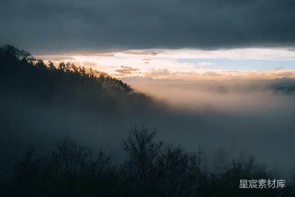 高清摄影 雾海山峦晨曦