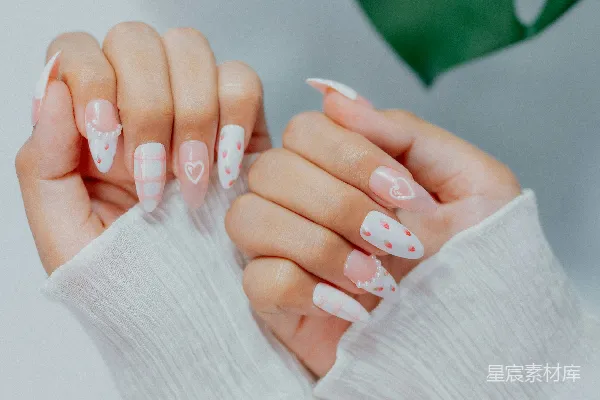 高清摄影 清新甜美法式美甲
