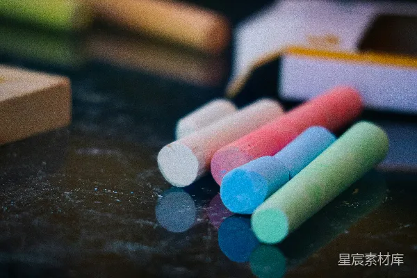 高清摄影 彩色粉笔