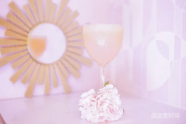 高清摄影 粉色调下的优雅鸡尾酒
