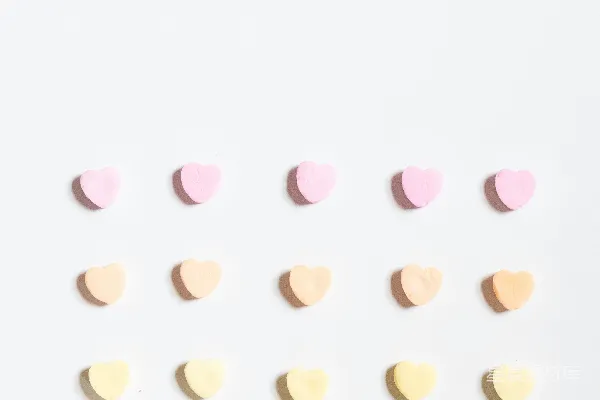 高清摄影 彩色心形糖果排列