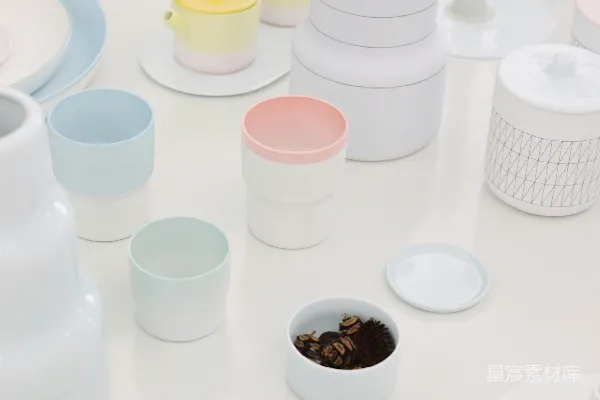 高清摄影 多彩陶瓷餐具摆拍