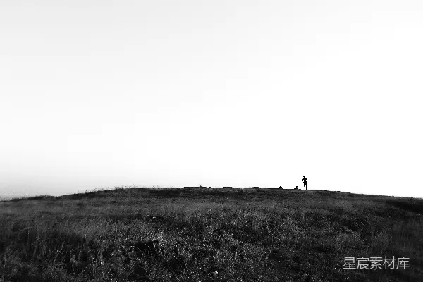 高清摄影 孤独的旅者