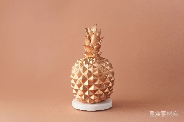 高清摄影 金色菠萝摆件