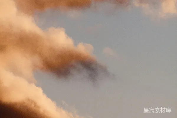 高清摄影 夕阳下的云层