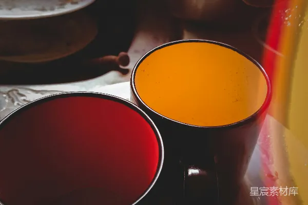 高清摄影 色彩斑斓的茶杯