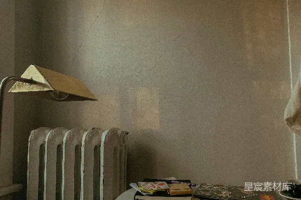 高清摄影 昏暗角落的工作室角落