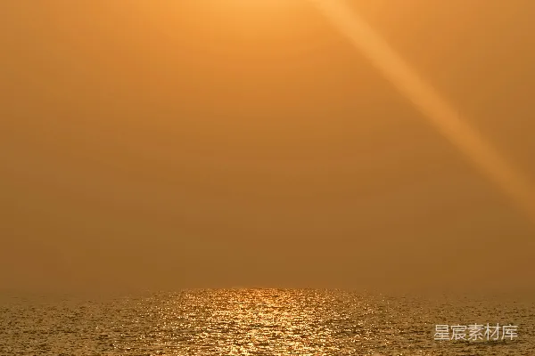 高清摄影 金色海平面上的夕阳