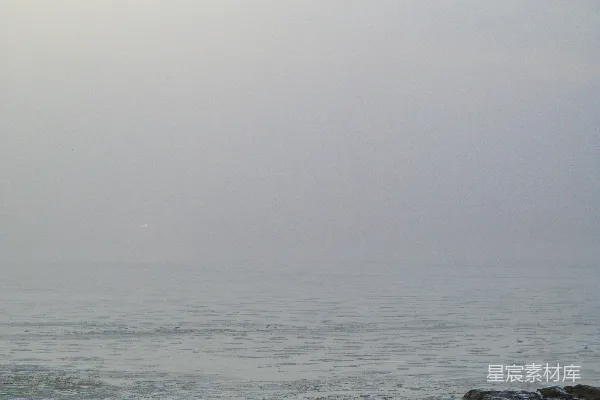 高清摄影 冬日海边的静谧美景