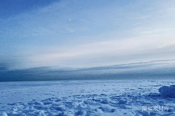 高清摄影 极地月夜：宁静的冰雪世界