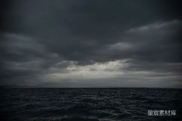 高清摄影 风雨欲来前的海景