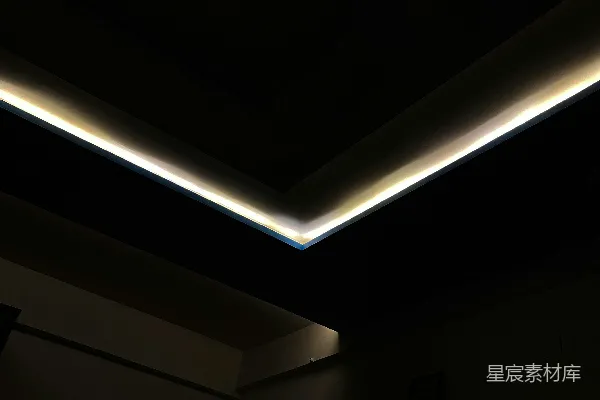 高清摄影 暗室中的光带