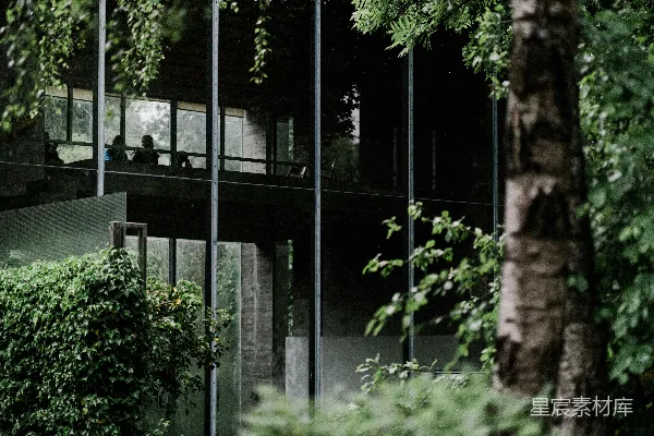 高清摄影 现代建筑与自然的和谐