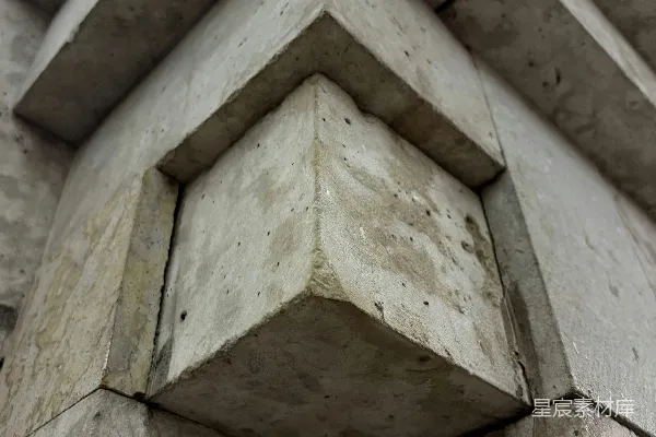 高清摄影 建筑细节：三角形石块