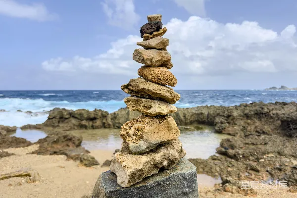 高清摄影 海边的石堆