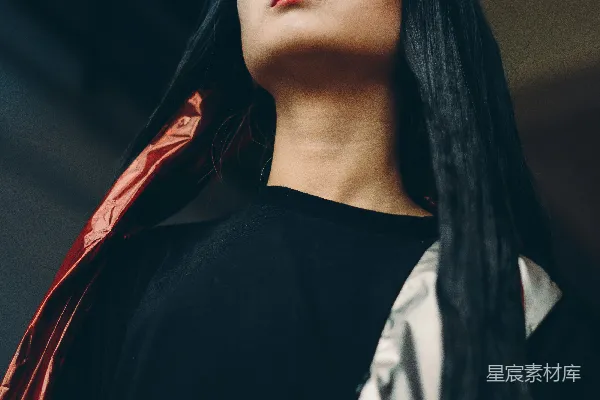 高清摄影 时尚与自信的女性形象