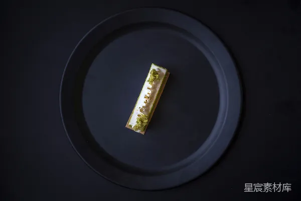 高清摄影 简洁优雅的甜点摆盘