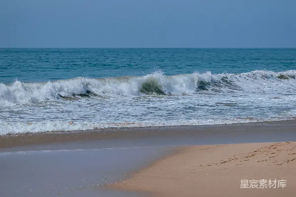 高清摄影 海滩上的波浪