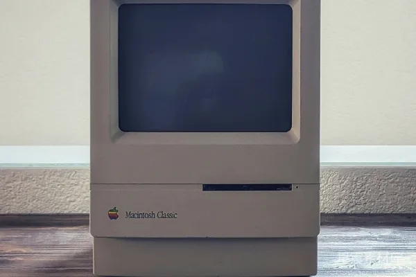 高清摄影 经典复古电脑 Macintosh Classic