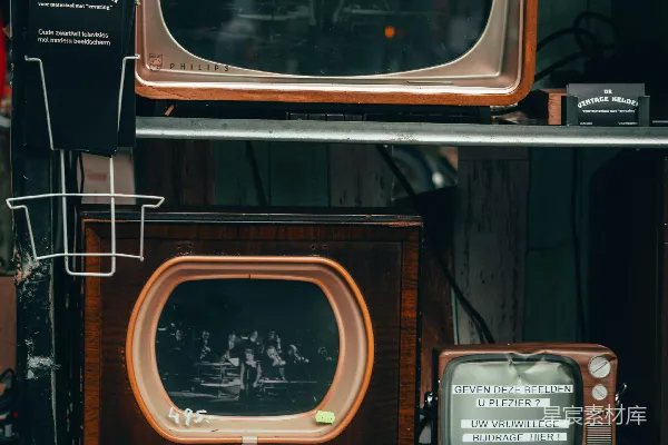 高清摄影 复古电视机陈列