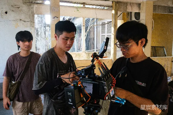 高清摄影 团队合作中的摄像机调试