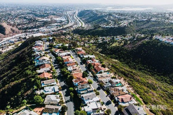 高清摄影 加州山间住宅区鸟瞰图