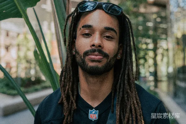 高清摄影 阳光下的NFL球员