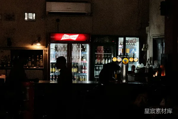 高清摄影 昏暗酒吧的夜景