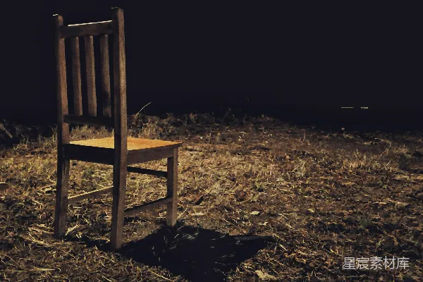 高清摄影 孤椅夜景