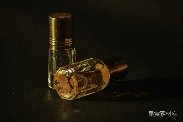 高清摄影 复古香水瓶