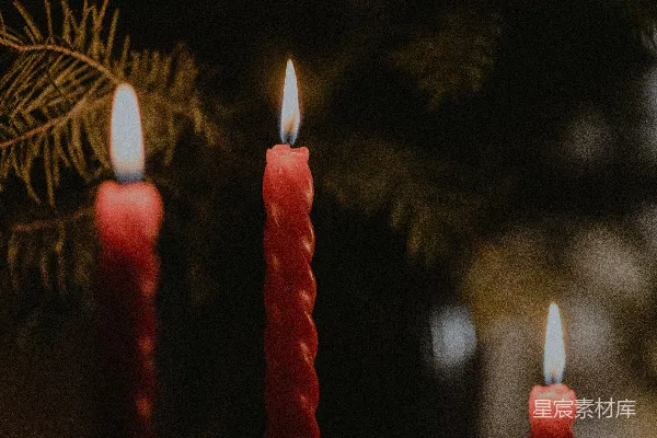 高清摄影 夜色中的红蜡烛