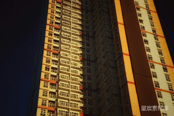 高清摄影 夕阳下的高楼剪影