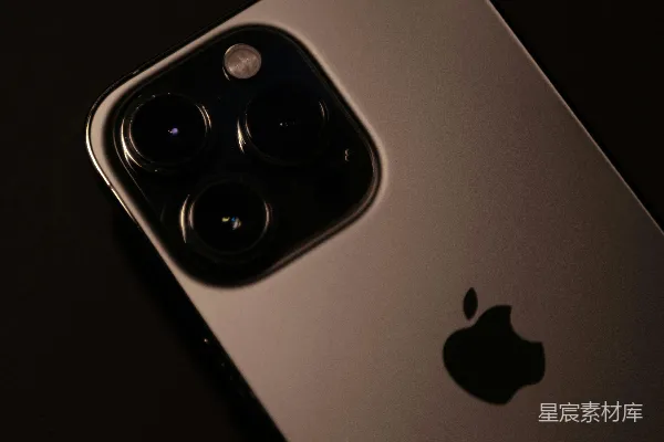 高清摄影 iPhone 12 Pro Max 素描