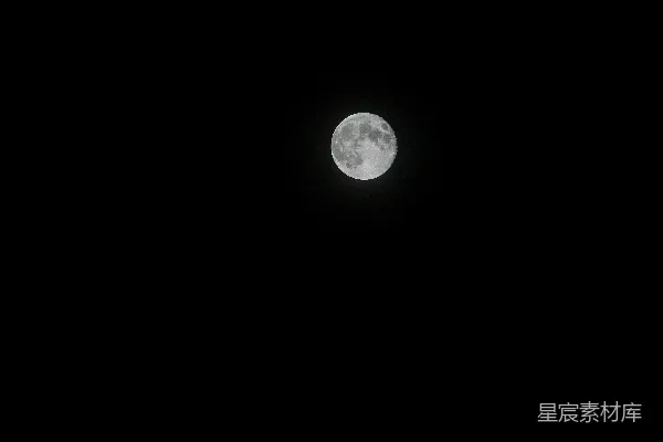 高清摄影 夜空中的满月