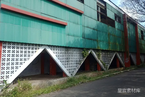 高清摄影 废弃建筑的角落