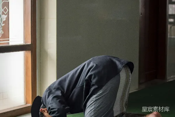 高清摄影 虔诚的祈祷者